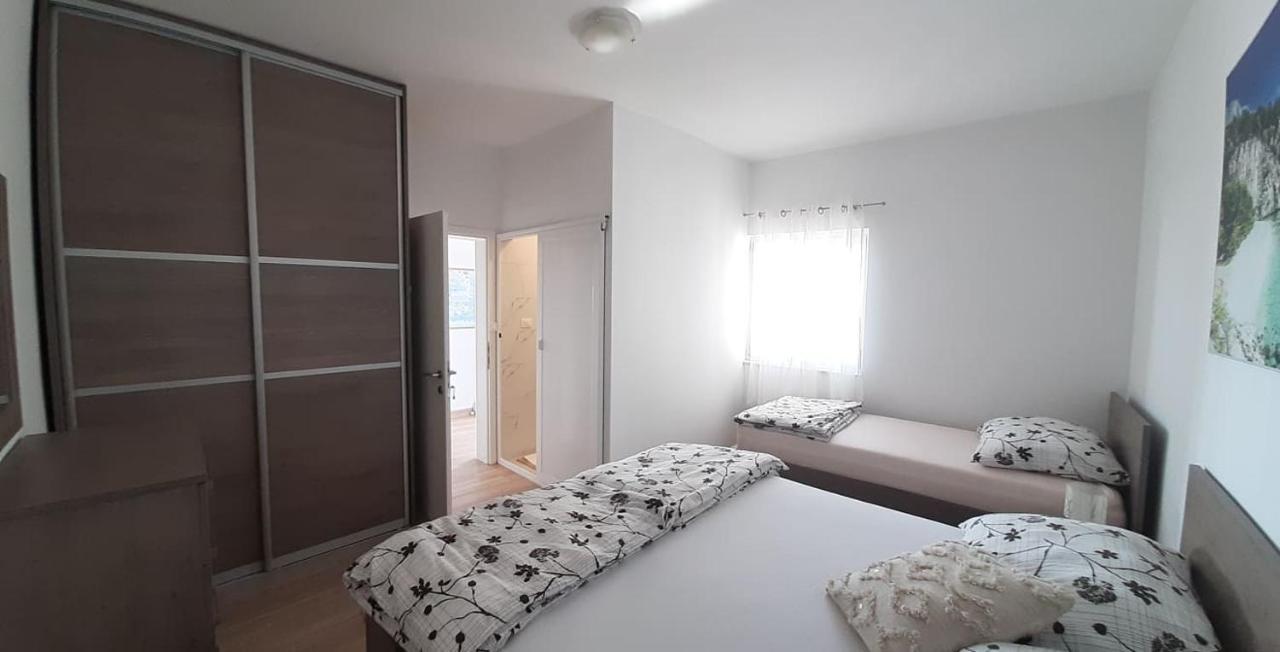 Apartments Villa Ravlic Makarska Exterior photo