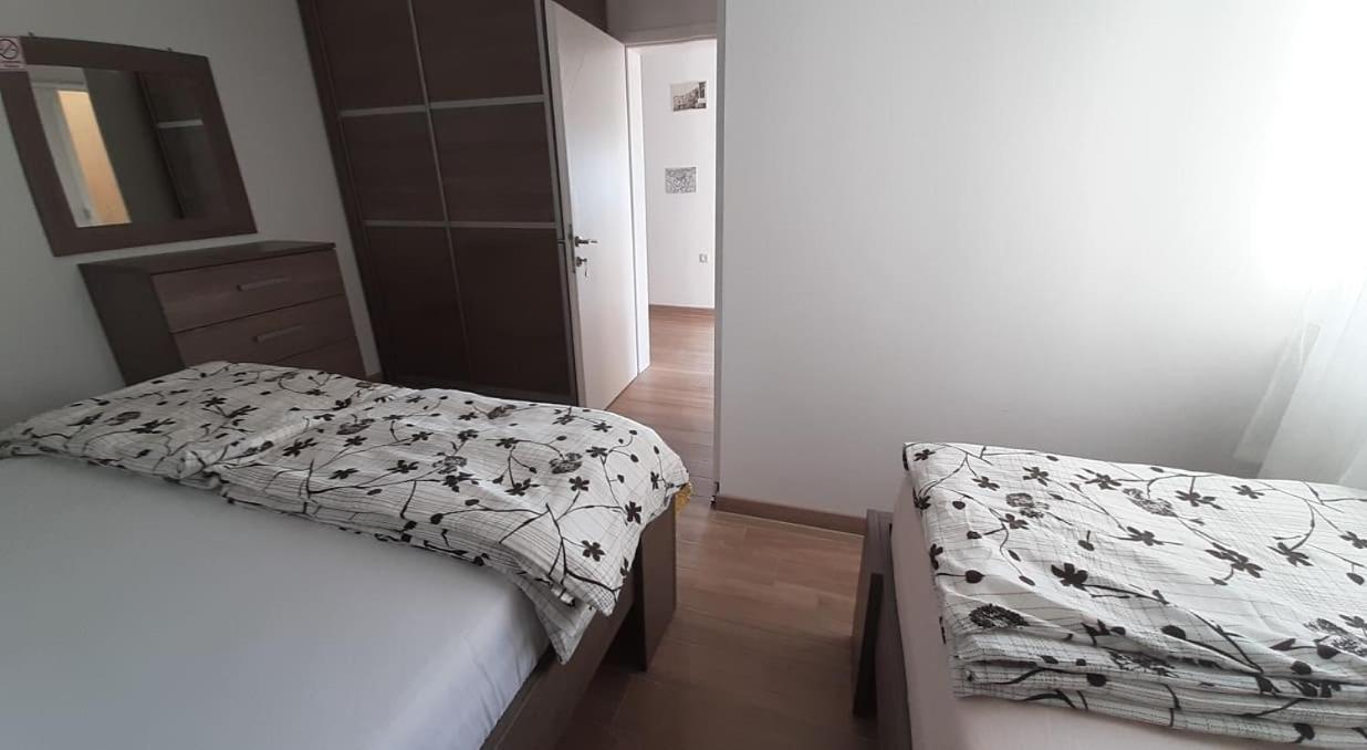 Apartments Villa Ravlic Makarska Exterior photo